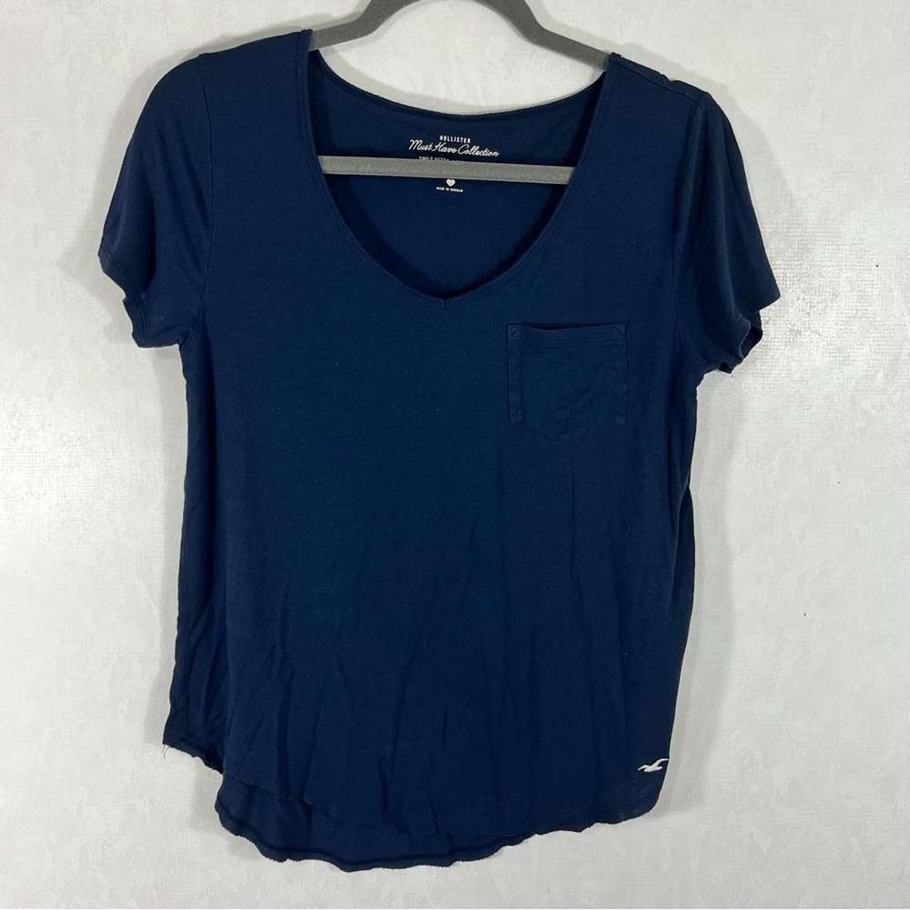Hollister Fitted Navy Blue Short Sleeve Tee V-Neck Shirt